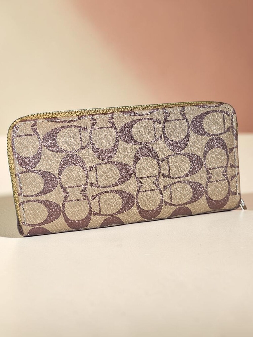 Sassified Boutique Nwt  Zip Around Wallet in Beige and Taupe Signature Print